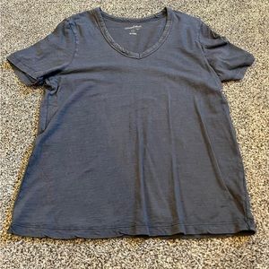 Universal Thread Grey T-shirt